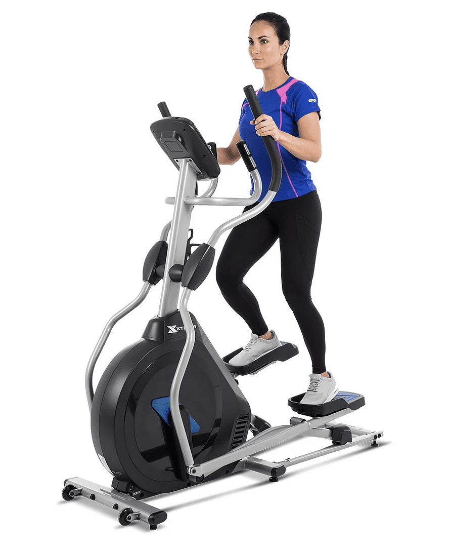 Eliptica FS3.80 Xterra · Universal Fitness